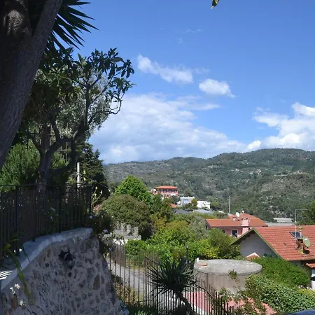 펜션 Chic Coastal Hill Escape *