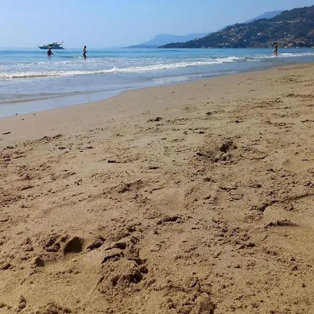 Chic Coastal Hill Escape * Ventimiglia