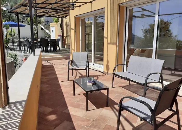 Chic Coastal Hill Escape Сasa de vacaciones Ventimiglia